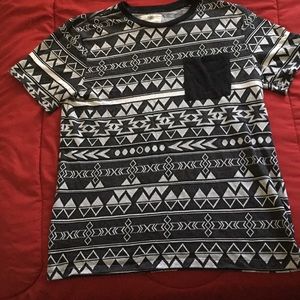 Black and white patterned ON THE BAYS